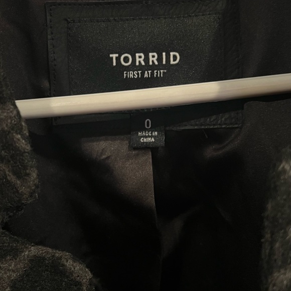 Torrid Trench coat - Picture 4 of 4